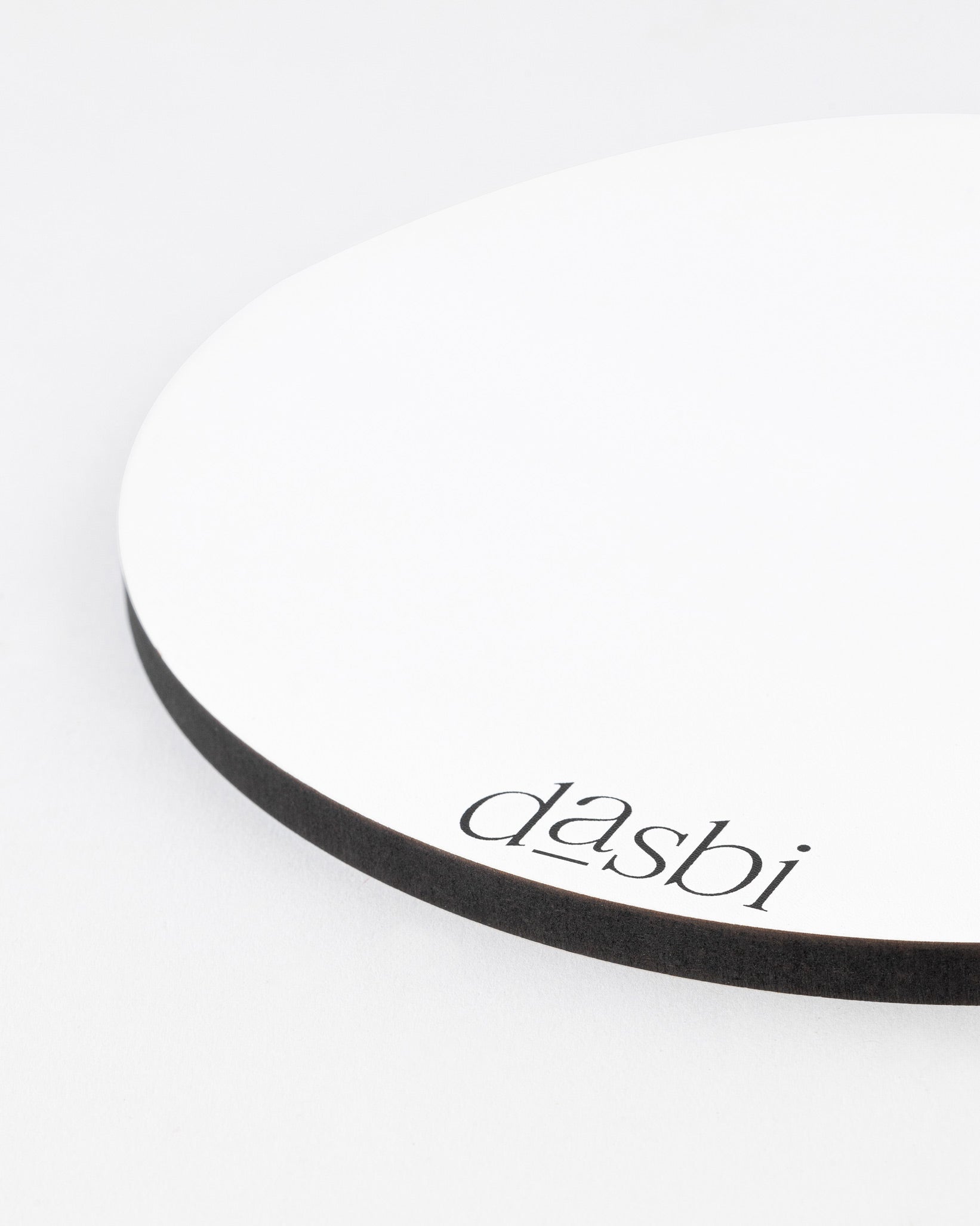 Dasbi personalised cake boards in 9mm masonite, black edge