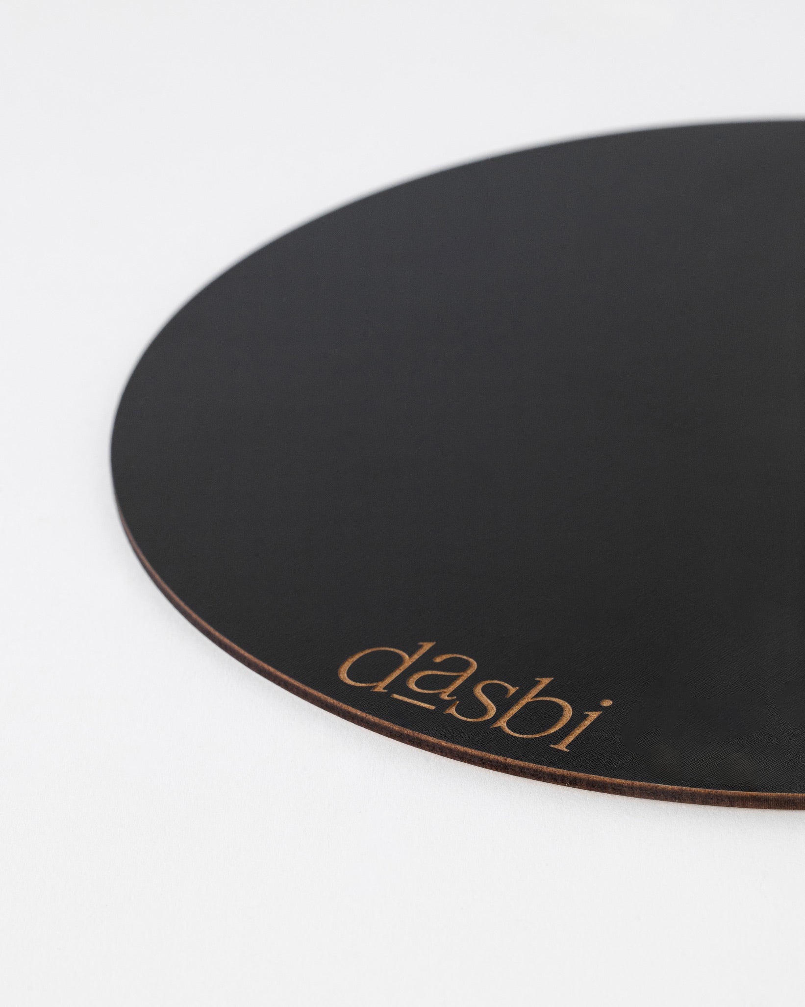 Bases para tartas Dasbi en madera personalizada, acabado negro